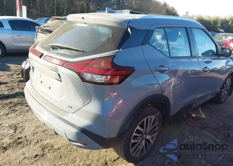 2021 Nissan Kicks Sv Xtronic Cvt из США, поврежденный, VIN 3N1CP5CV0ML489024
